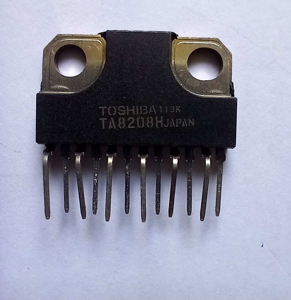 TA8208H