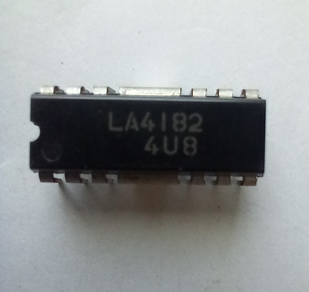 LA4182